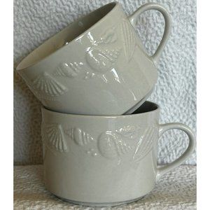 Lynn’s Stoneware Seashore Set Of 2 Coffee Cups c1997-2008 Embossed Seashells